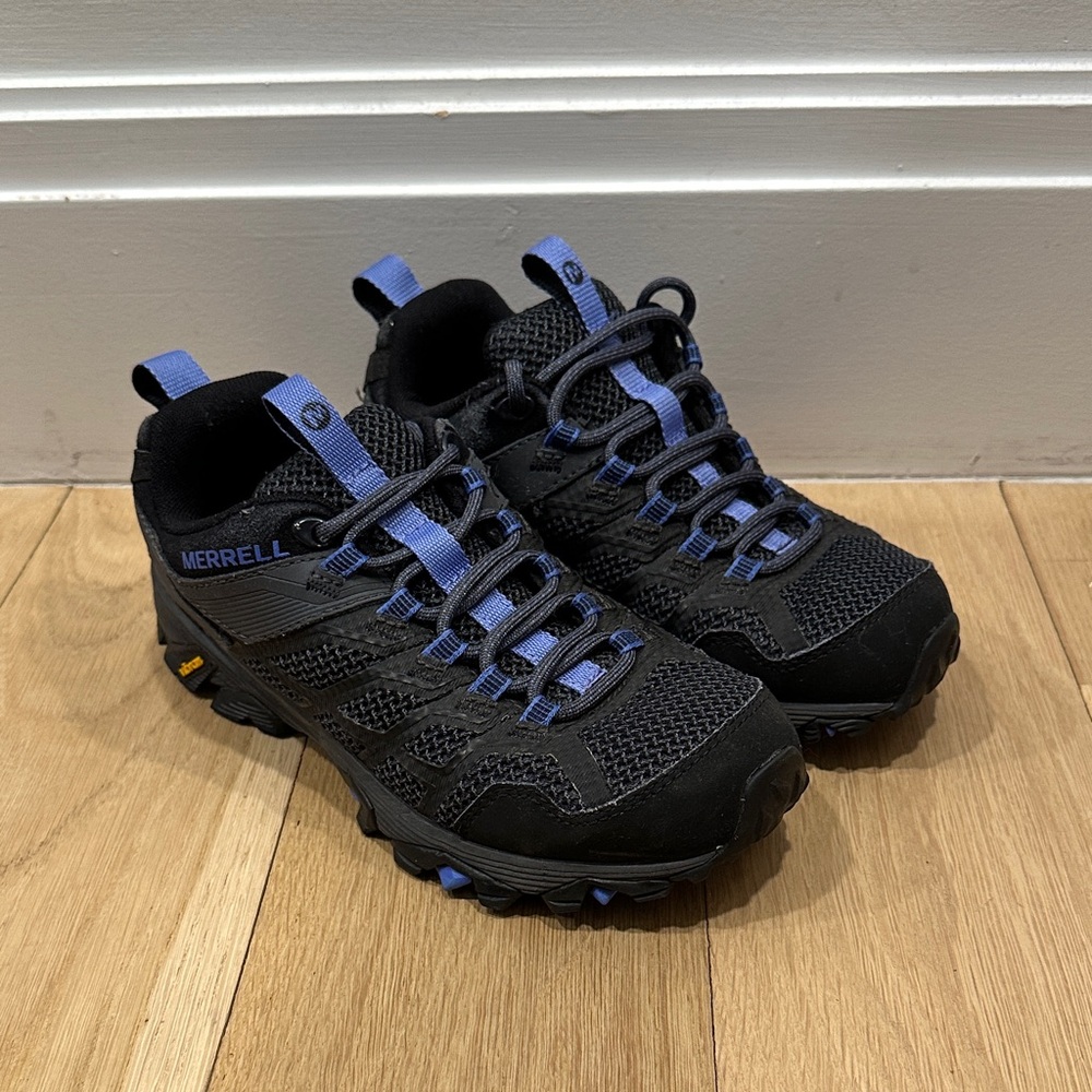 Merrell Moab FST 2 Hiking Shoes
